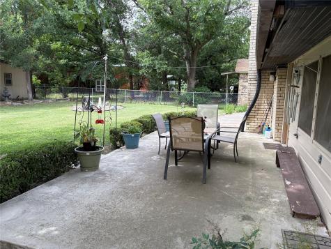 323 S Fisher Street Gorman TX 76454