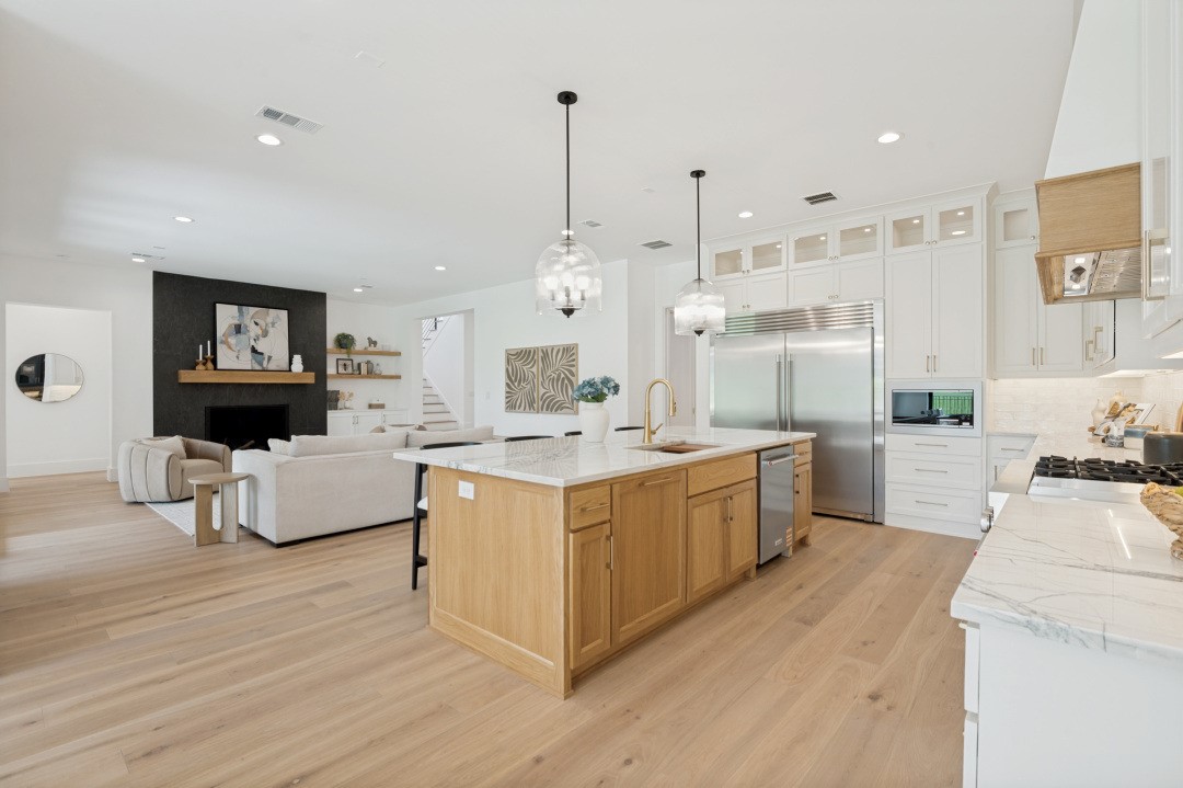 14410 Southern Pines Drive Farmers Branch TX 75234