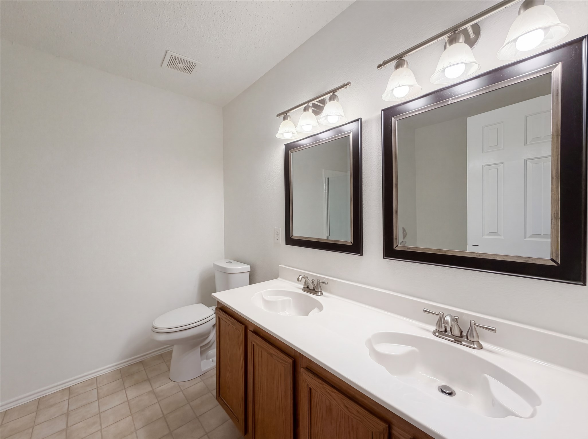 5145 Cliff Oaks Drive Fort Worth TX 76179