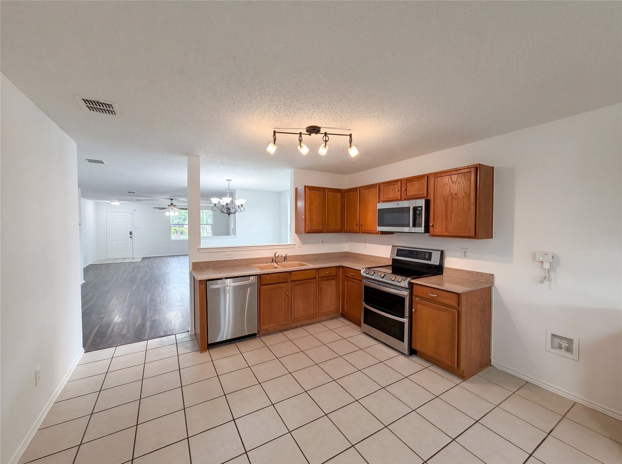 5145 Cliff Oaks Drive Fort Worth TX 76179