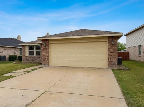 5145 Cliff Oaks Drive Fort Worth TX 76179