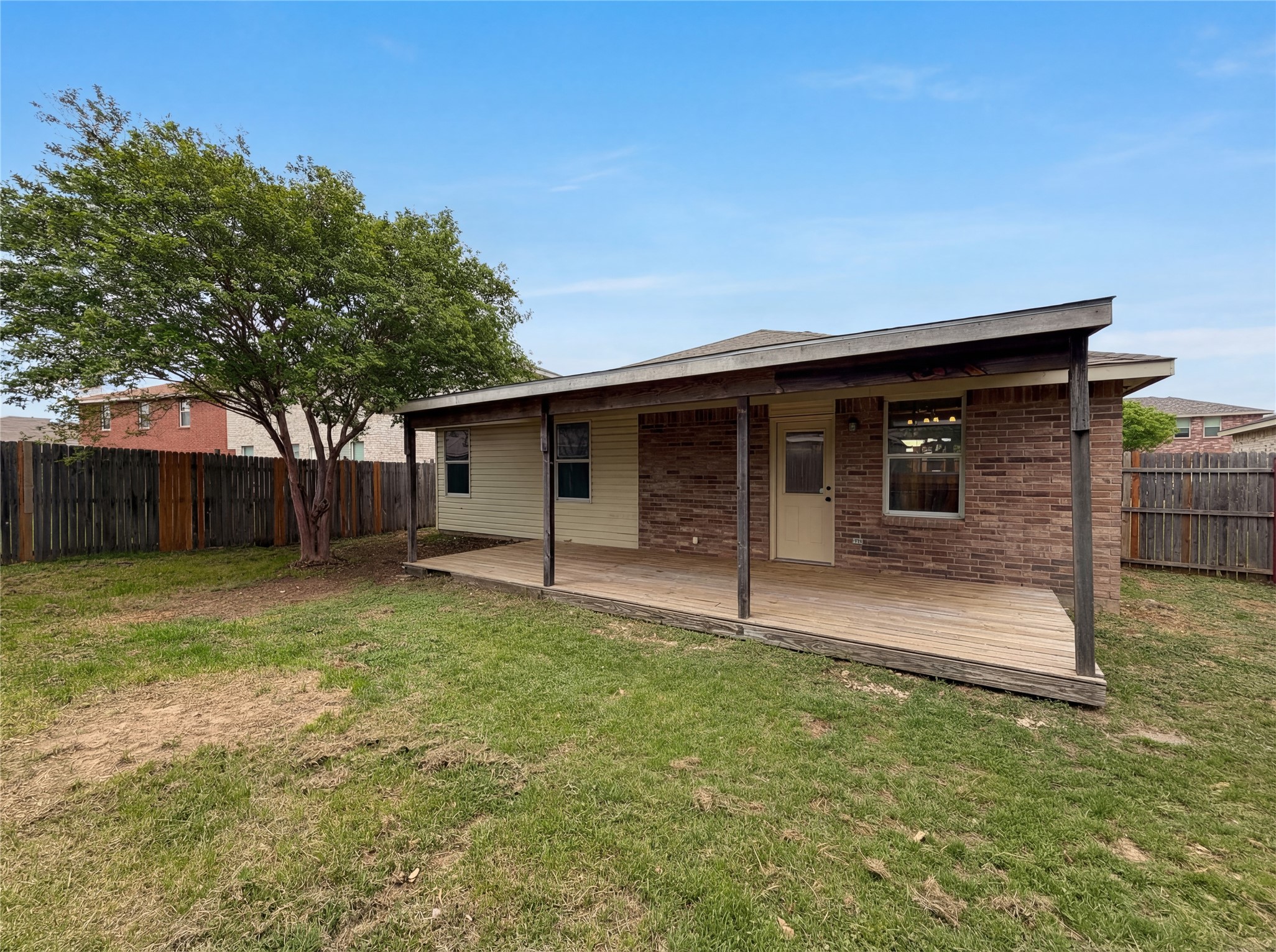 5145 Cliff Oaks Drive Fort Worth TX 76179
