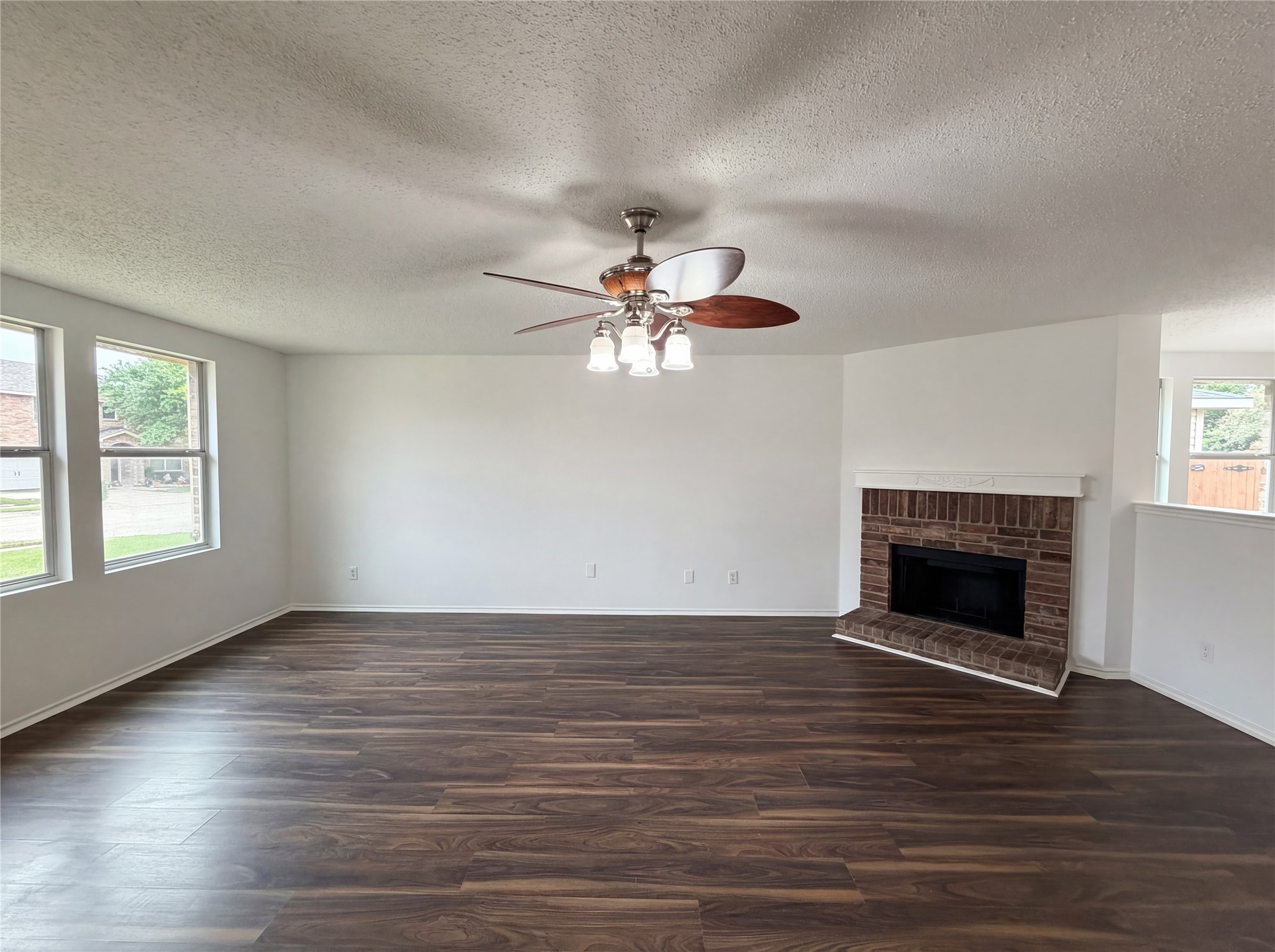5145 Cliff Oaks Drive Fort Worth TX 76179