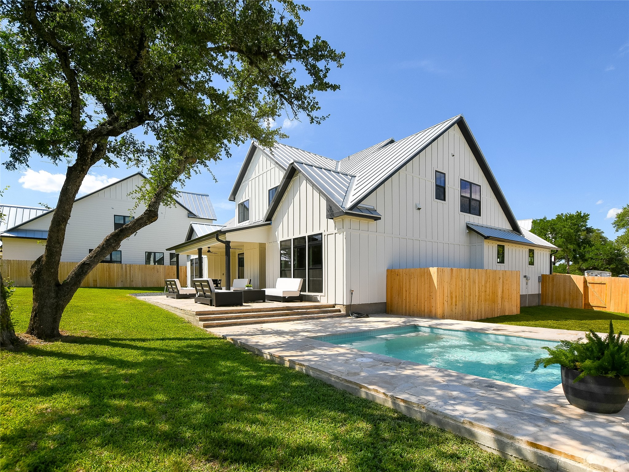2411 Cherry Lane Kingsland TX 78639
