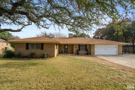 613 Old Comanche Road Early TX 76802