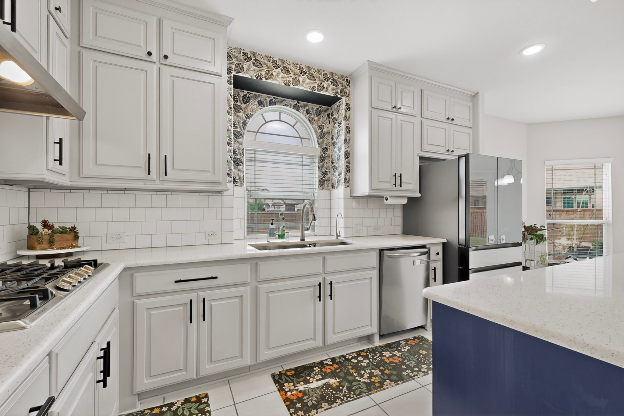 1296 Pleasant Run Drive Haslet TX 76052