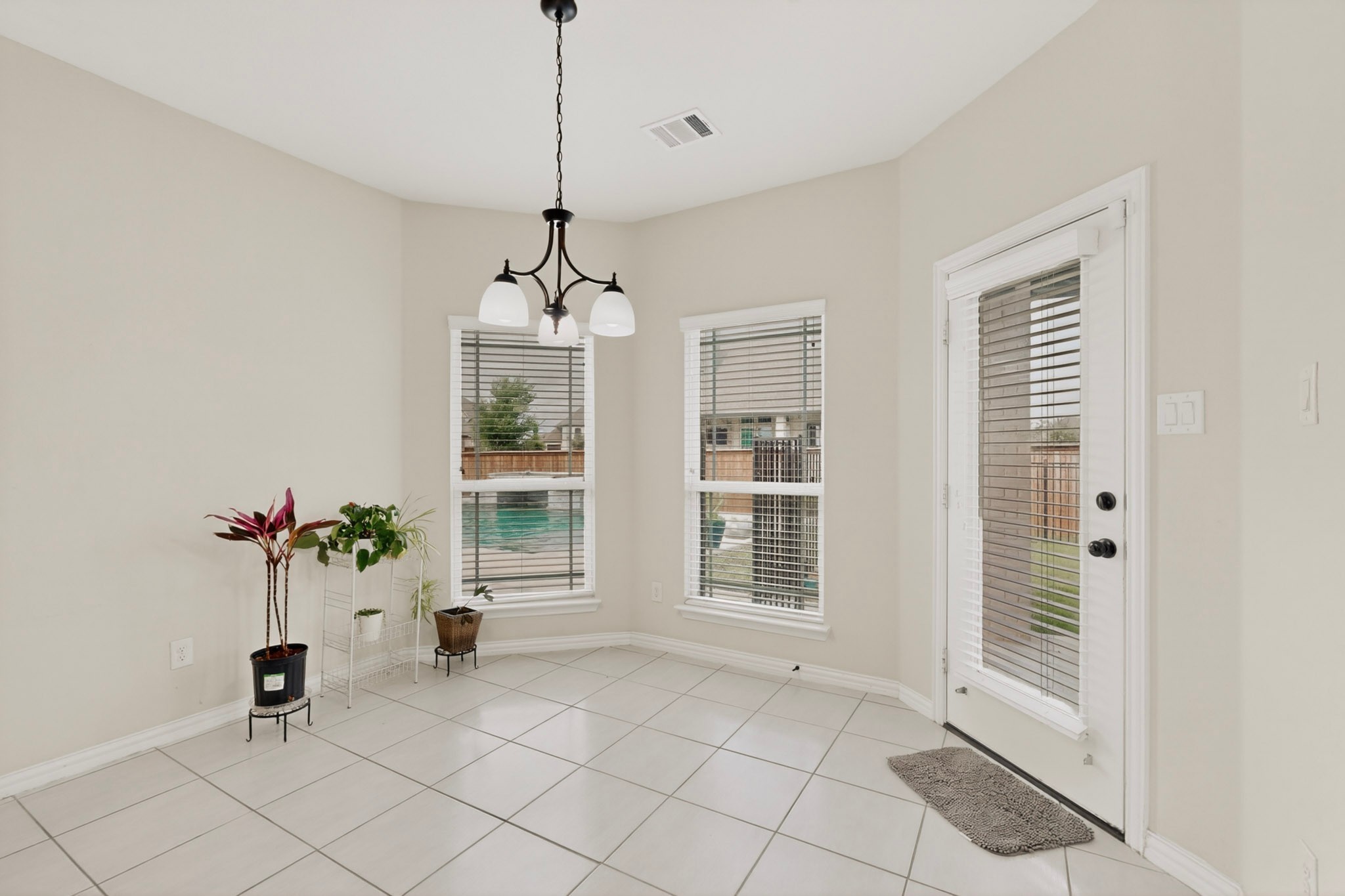 1296 Pleasant Run Drive Haslet TX 76052