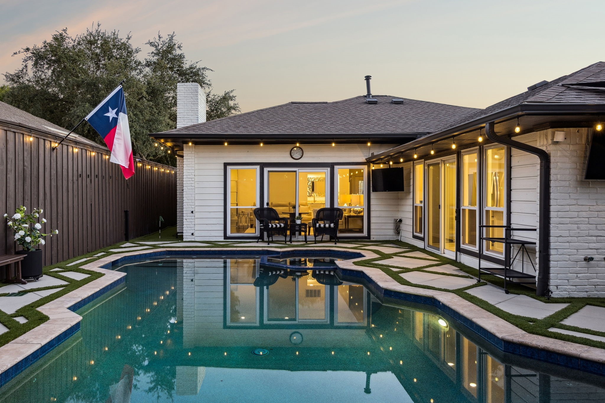 6023 Black Berry Lane Dallas TX 75248
