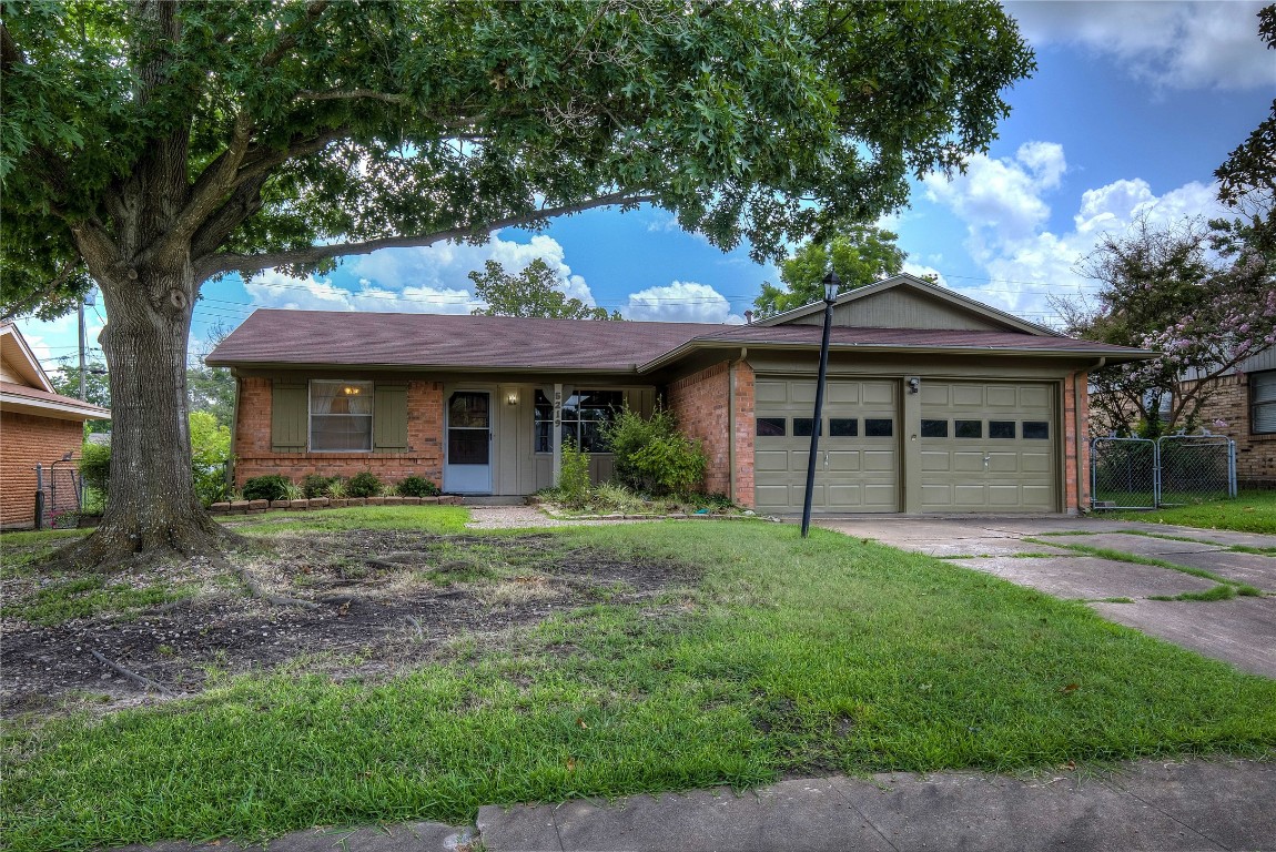 5219 Hilltop Drive Greenville TX 75402