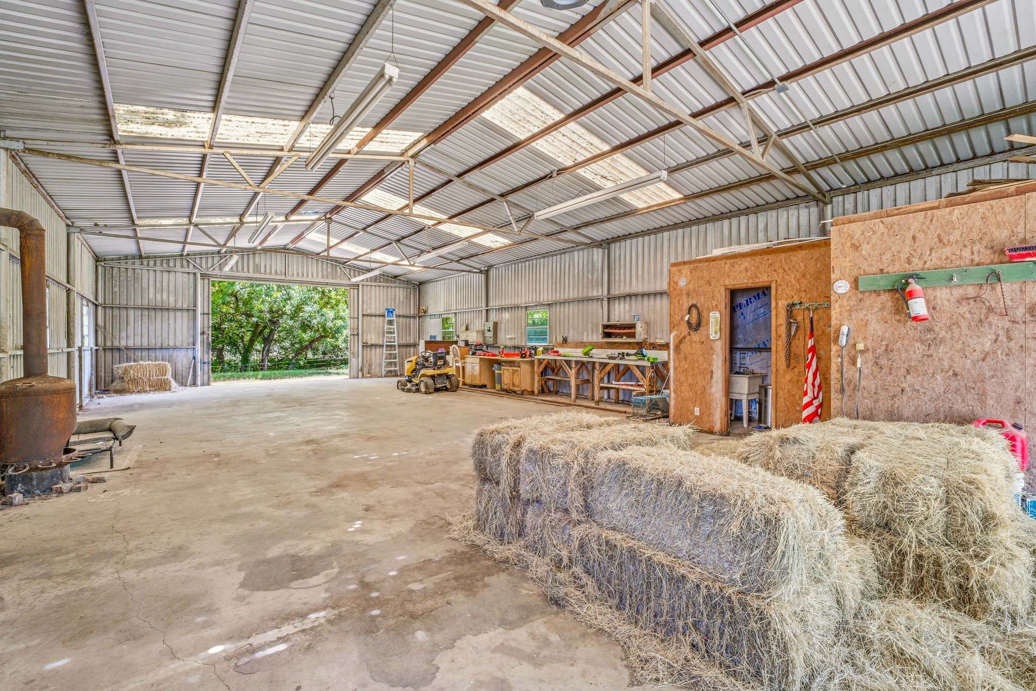 1105 Indian Creek Drive Comanche TX 76442