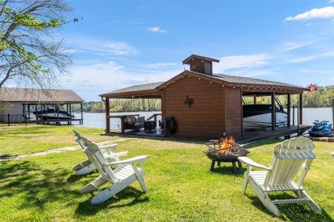 551 W Eagle Point Drive Mount Vernon TX 75457