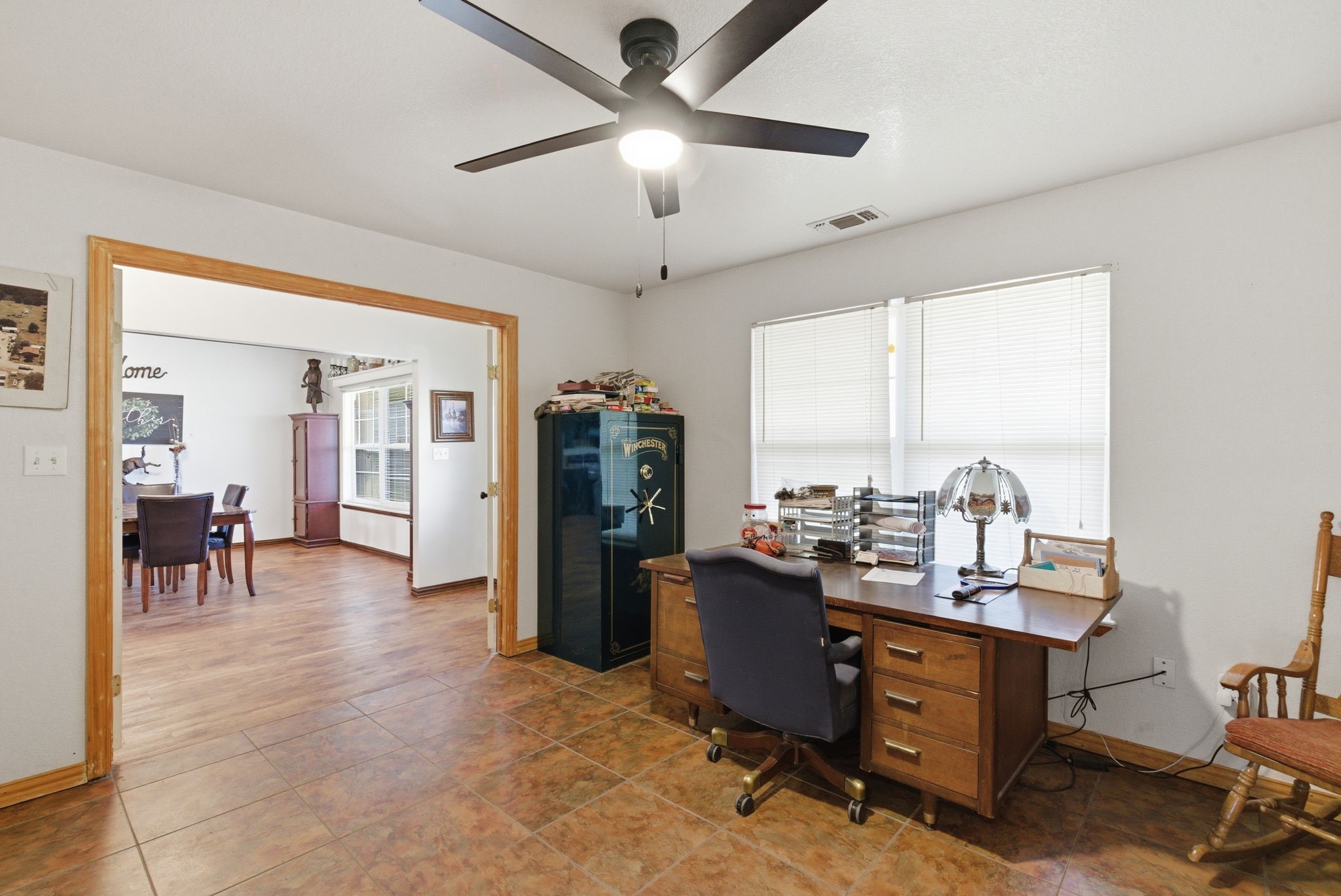 301 Rhoades Lane Springtown TX 76082