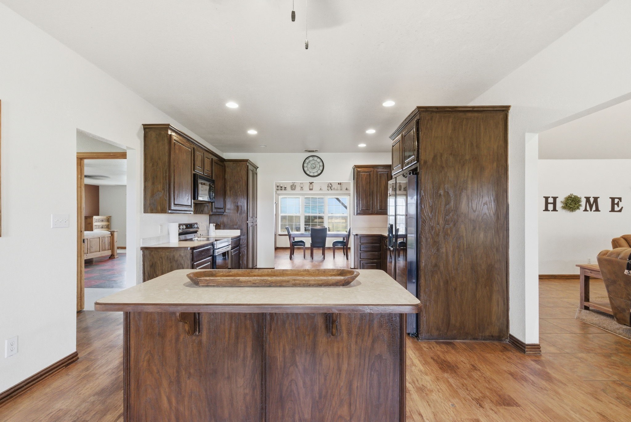 301 Rhoades Lane Springtown TX 76082