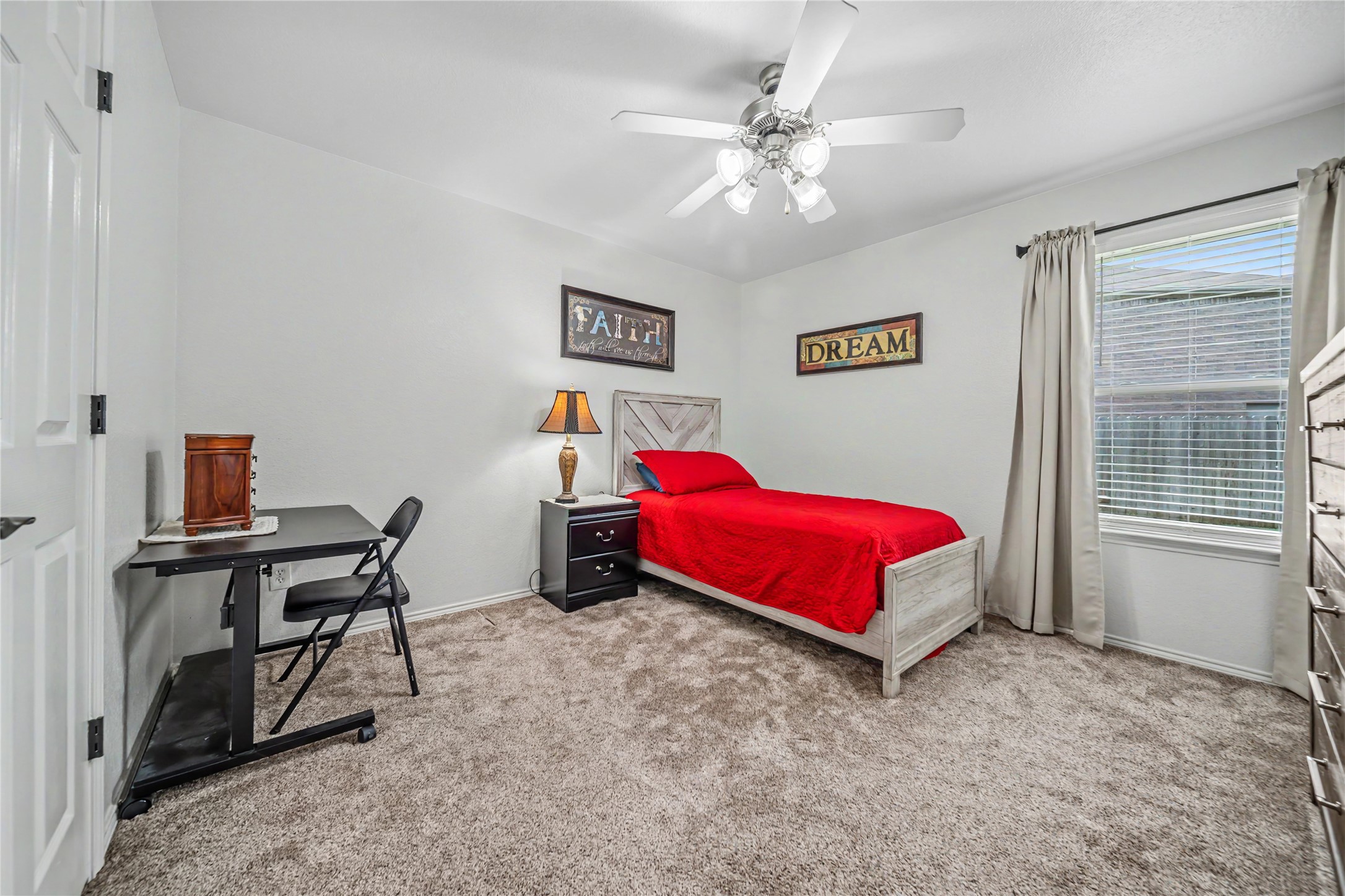 917 Zoe Street Royse City TX 75189