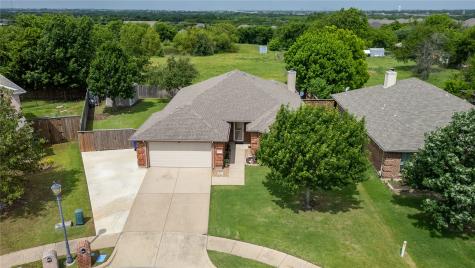917 Zoe Street Royse City TX 75189