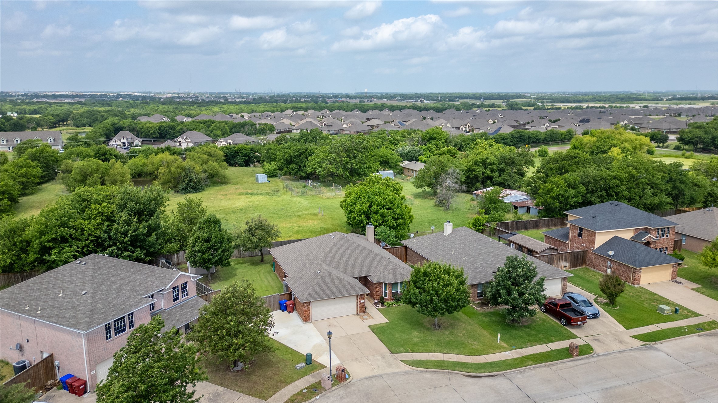 917 Zoe Street Royse City TX 75189