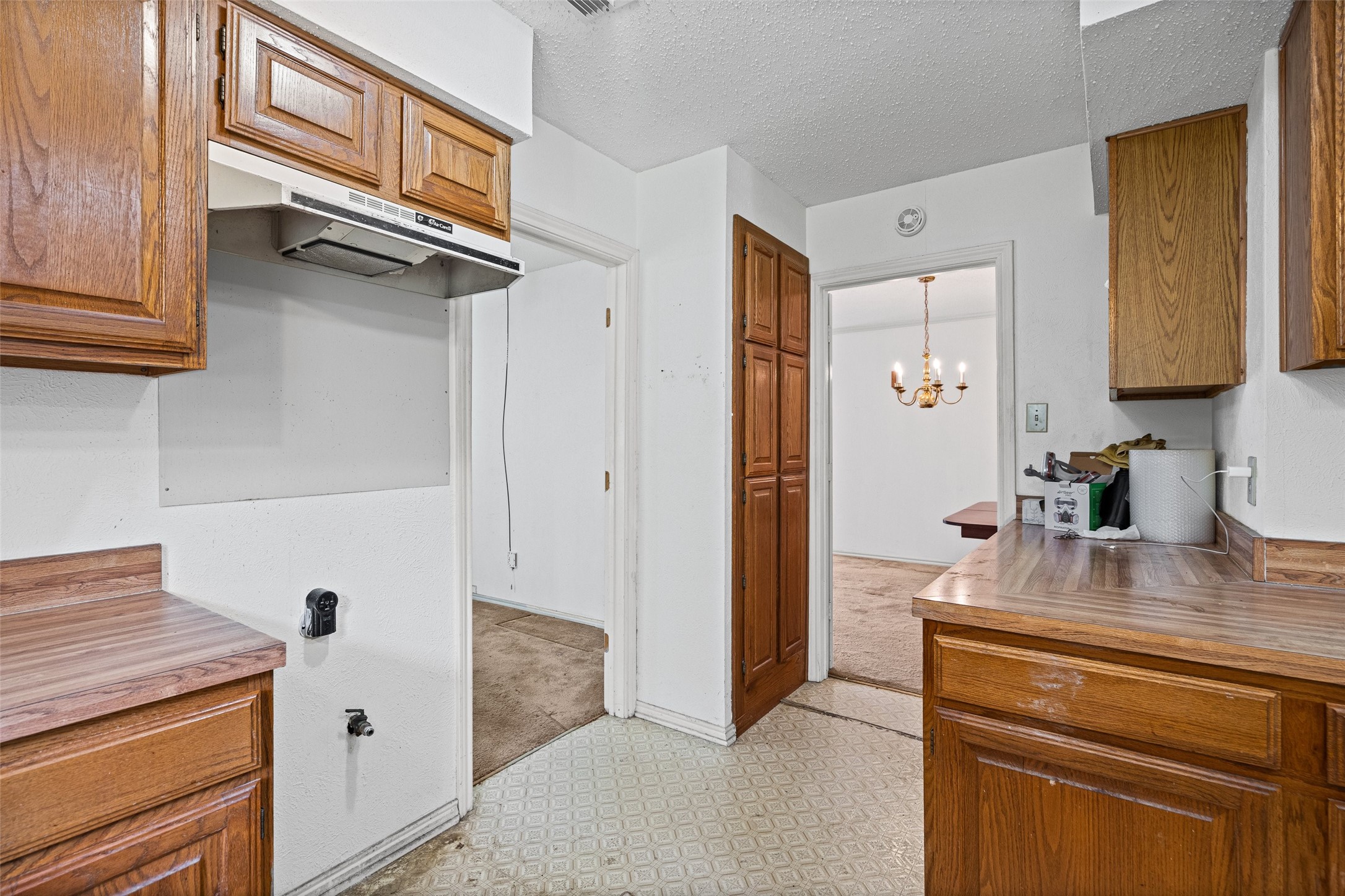 9738 Van Dyke Road Dallas TX 75218