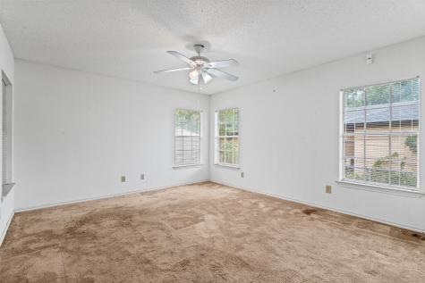 9738 Van Dyke Road Dallas TX 75218