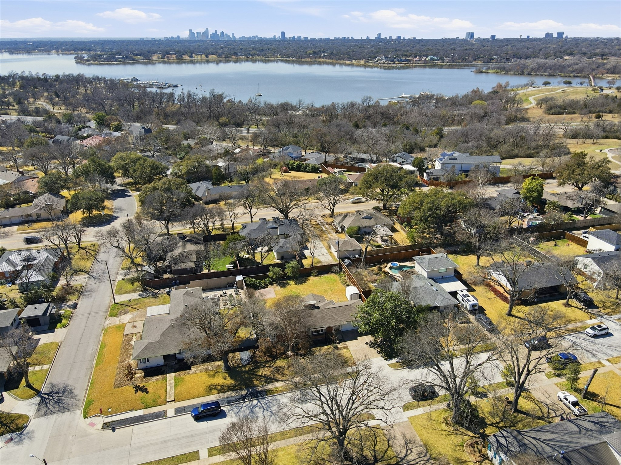 543 Aqua Drive Dallas TX 75218