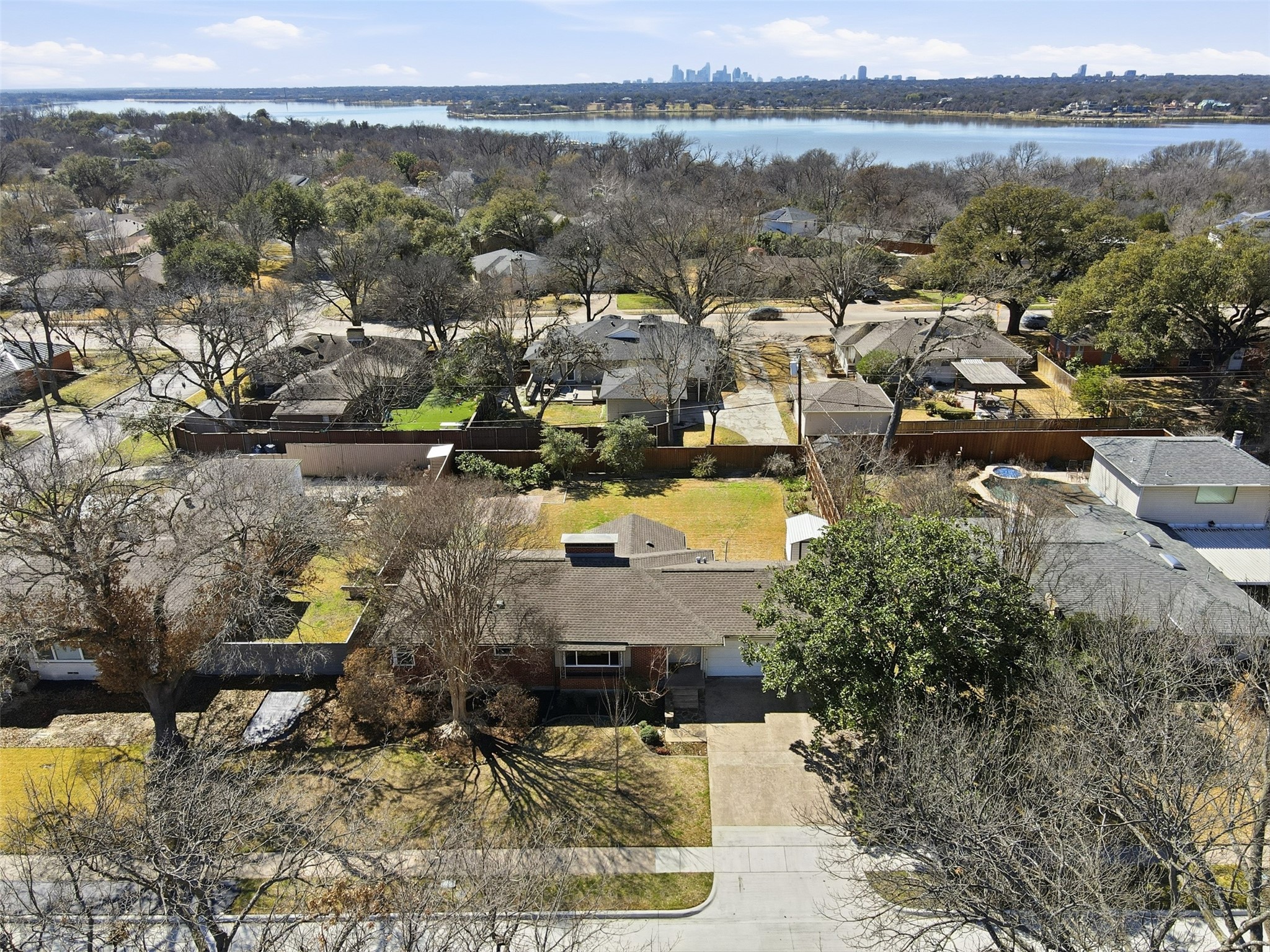 543 Aqua Drive Dallas TX 75218