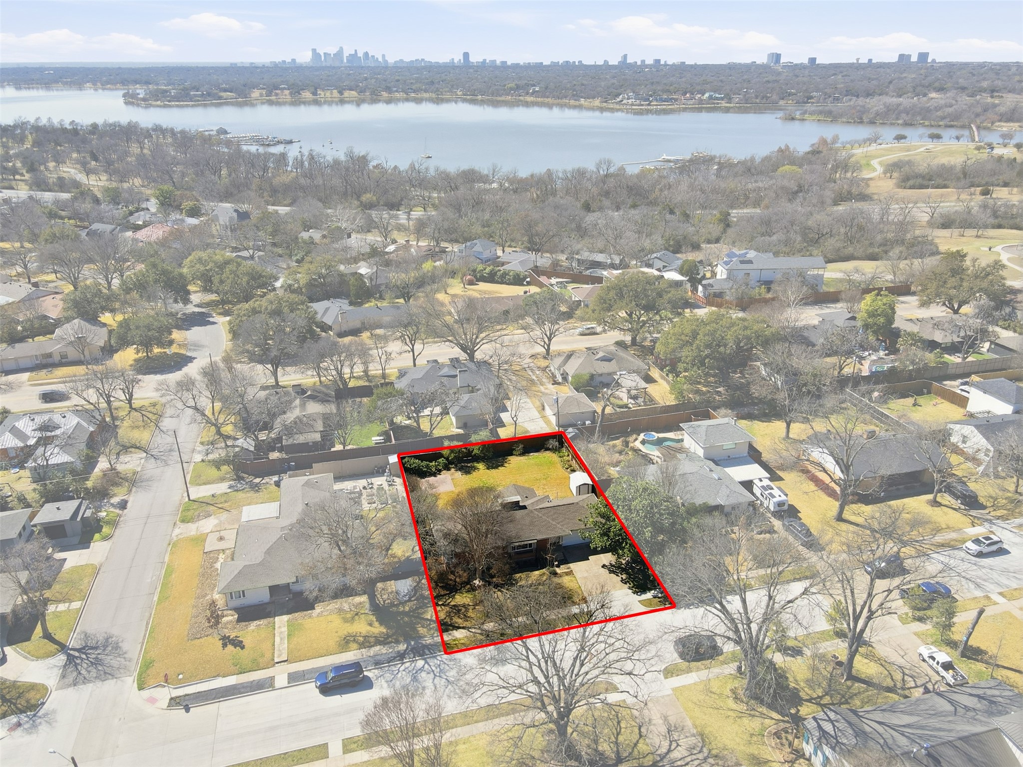 543 Aqua Drive Dallas TX 75218