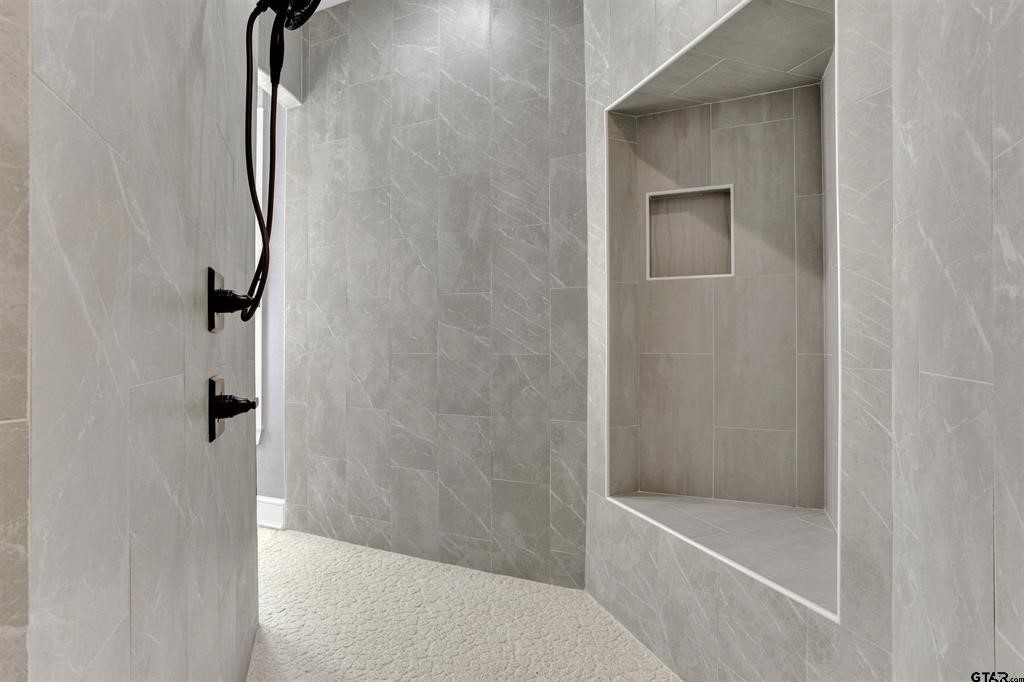 93 Ryder Cup Trail Hideaway TX 75771