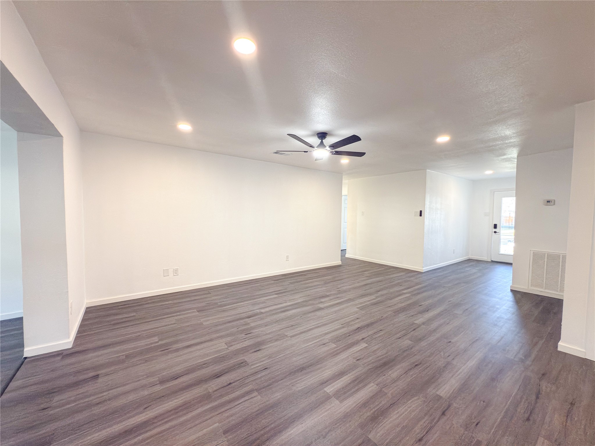 418 Clover Lane Garland TX 75043