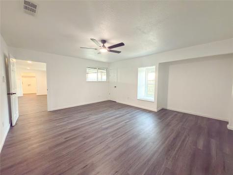 418 Clover Lane Garland TX 75043