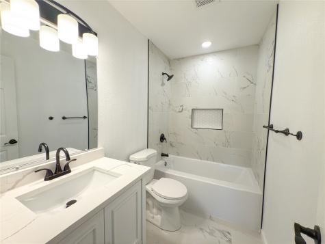 418 Clover Lane Garland TX 75043