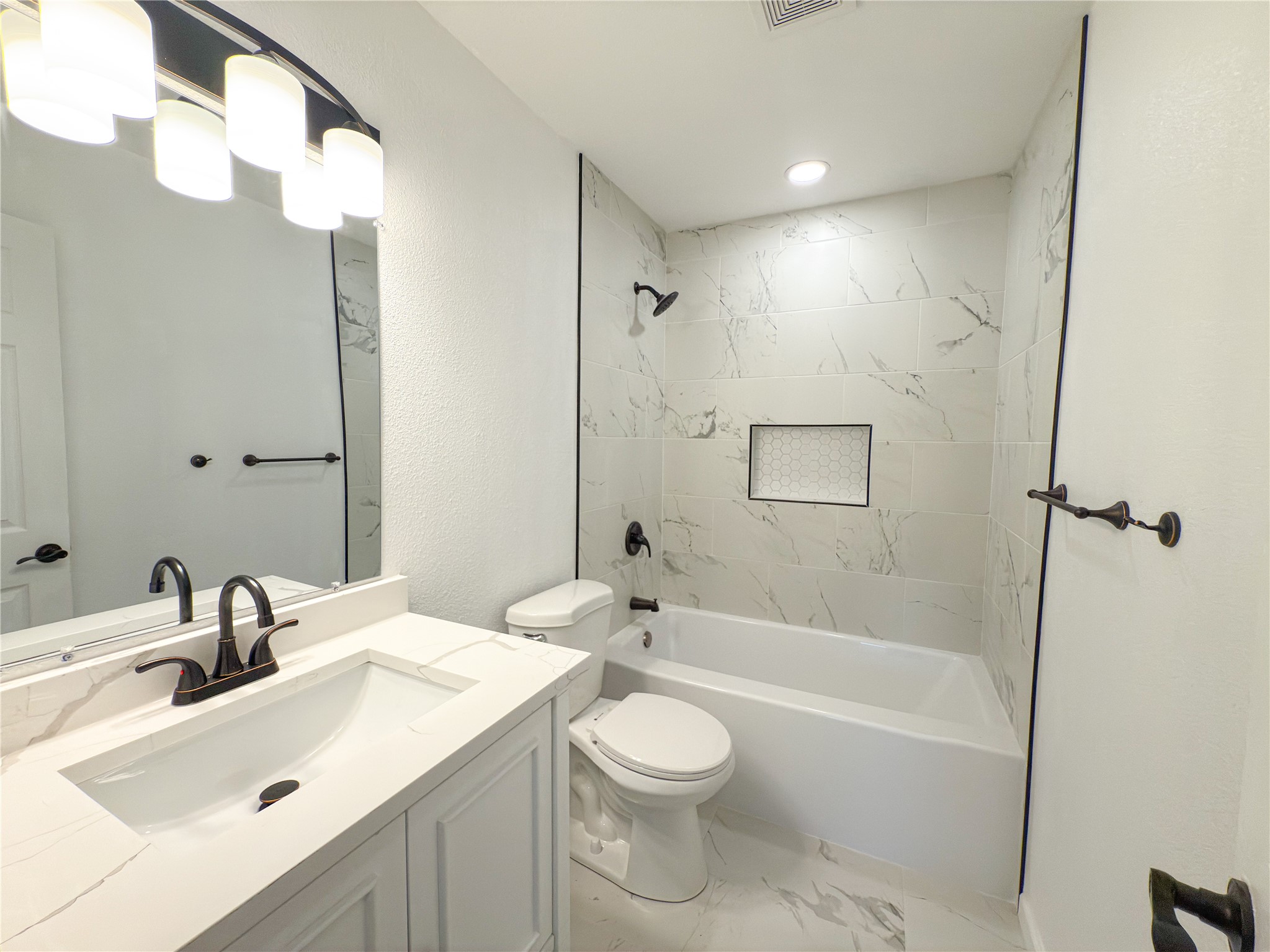 418 Clover Lane Garland TX 75043