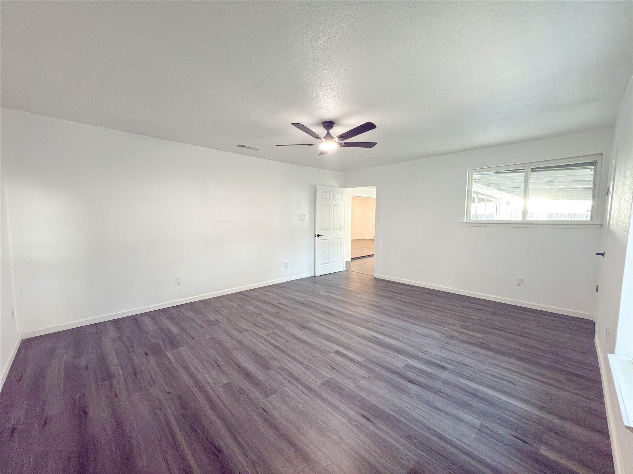418 Clover Lane Garland TX 75043