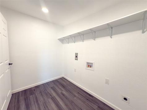 418 Clover Lane Garland TX 75043