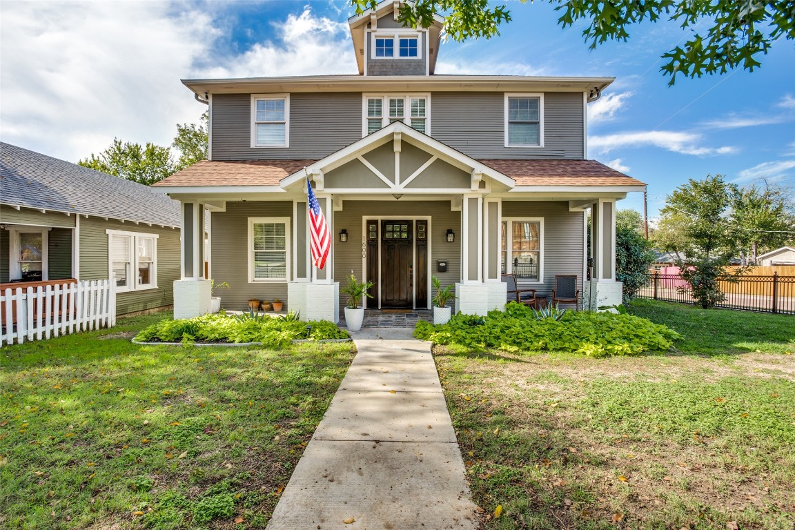 1600 Lipscomb Street Fort Worth TX 76104