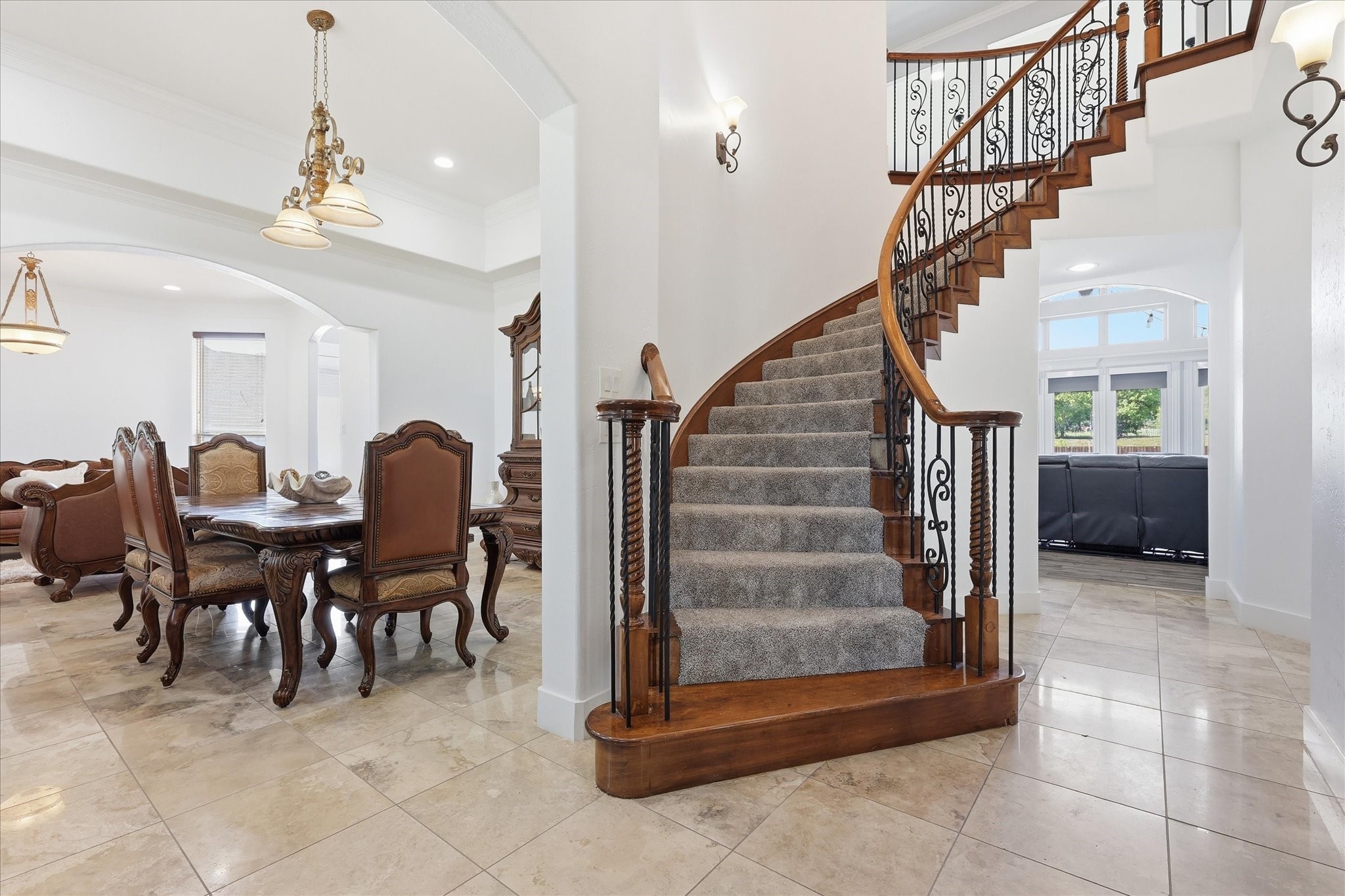 2056 Willow Bend Drive Oak Leaf TX 75154