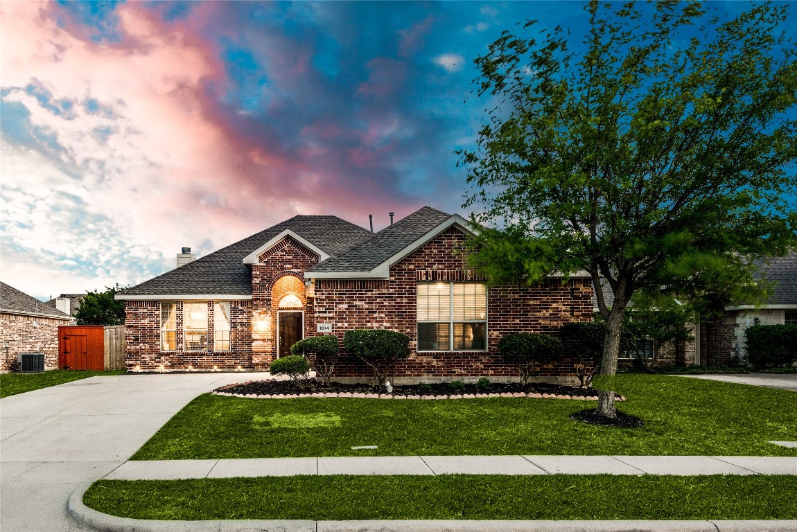 1614 Stonewick Drive Allen TX 75002