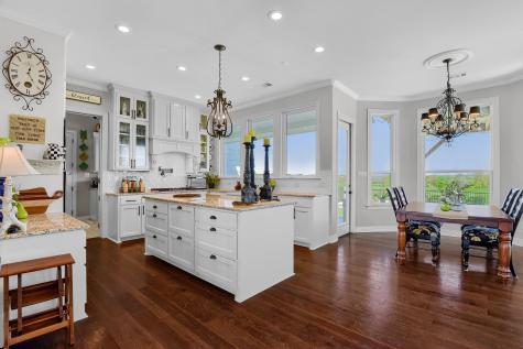 565 Oasis Drive Denison TX 75020
