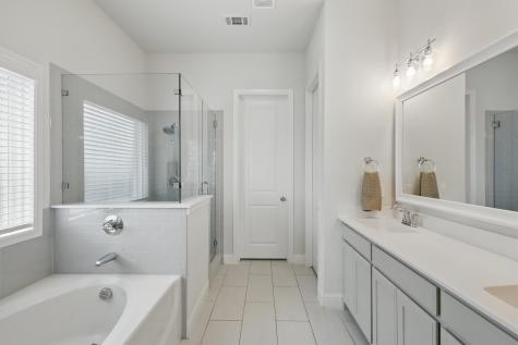 114 Observation Drive W Aledo TX 76008