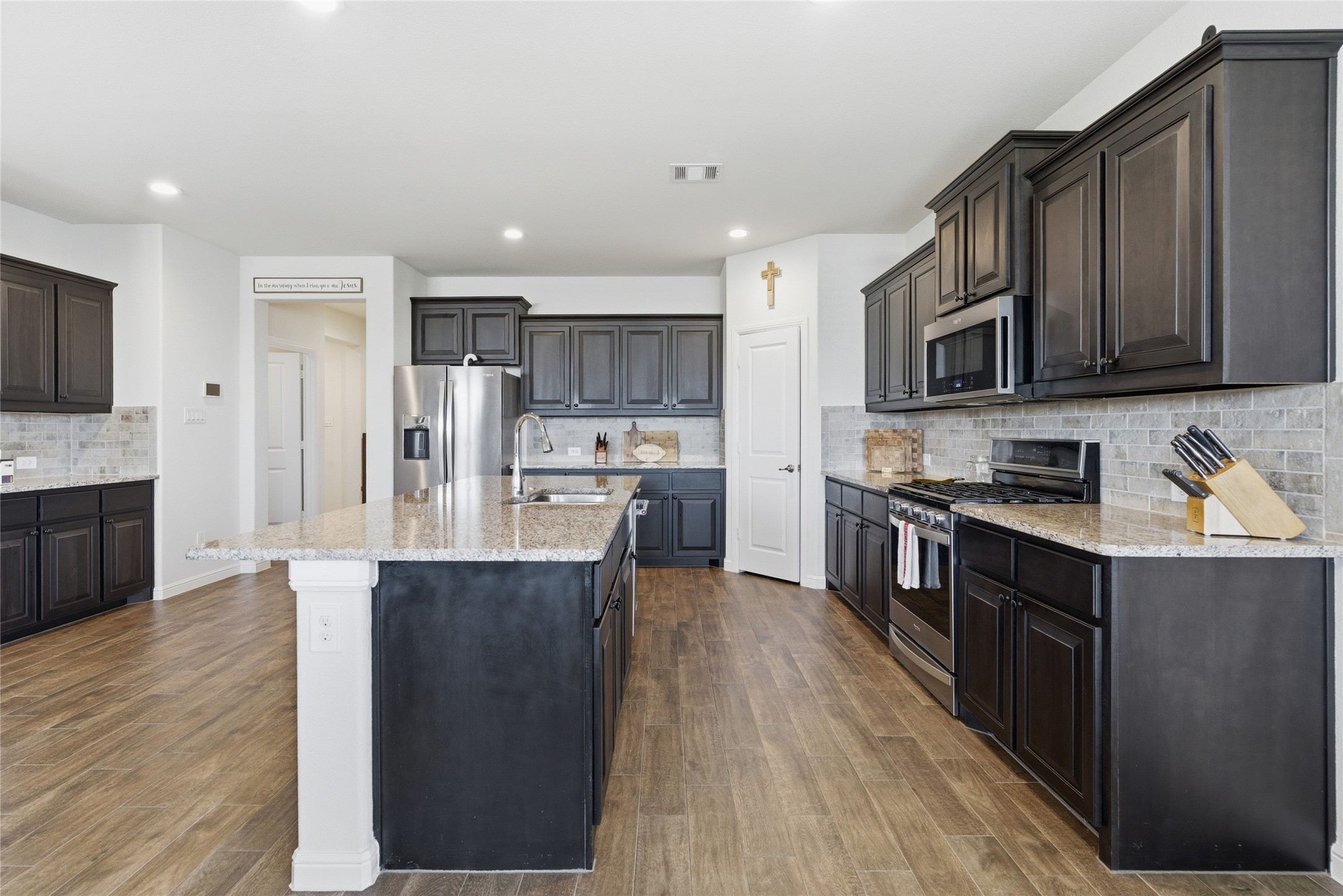 3212 Camden Creek Road Krum TX 76249