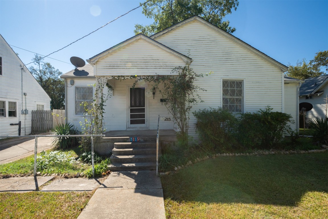 3215 Washington Street Greenville TX 75401