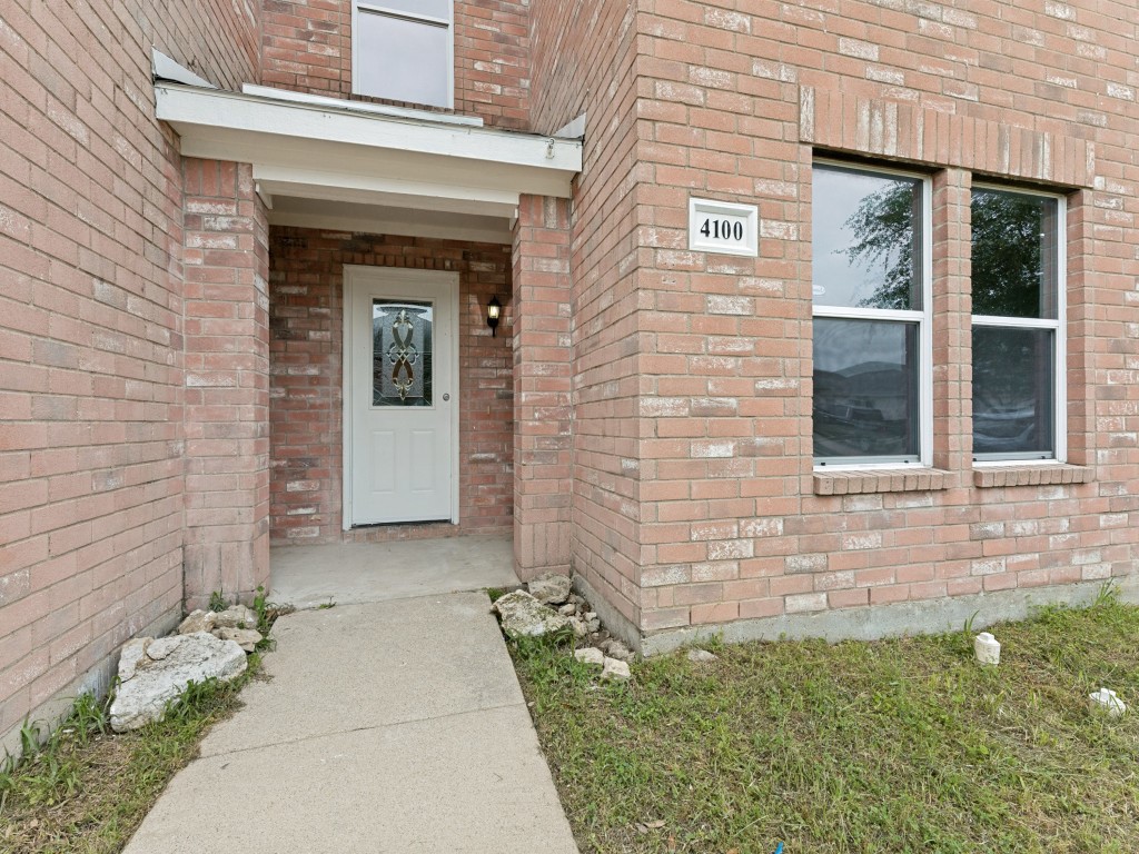 4100 Tiburon Street Fort Worth TX 76106