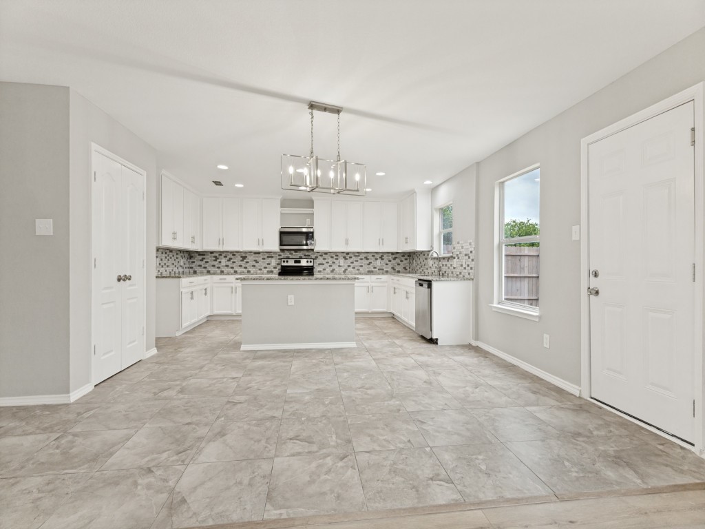 4100 Tiburon Street Fort Worth TX 76106