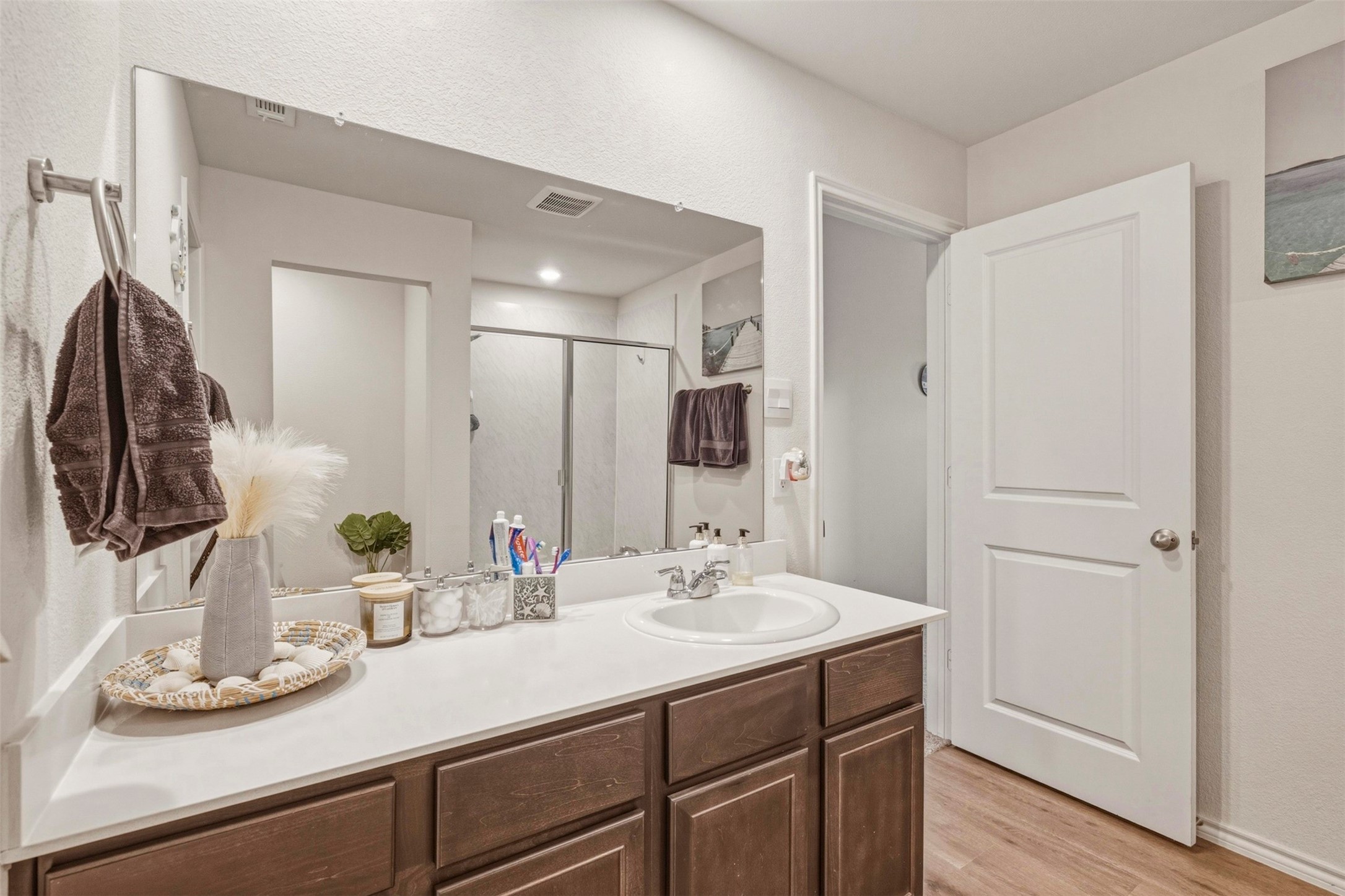 1210 Grand View Drive Ennis TX 75119