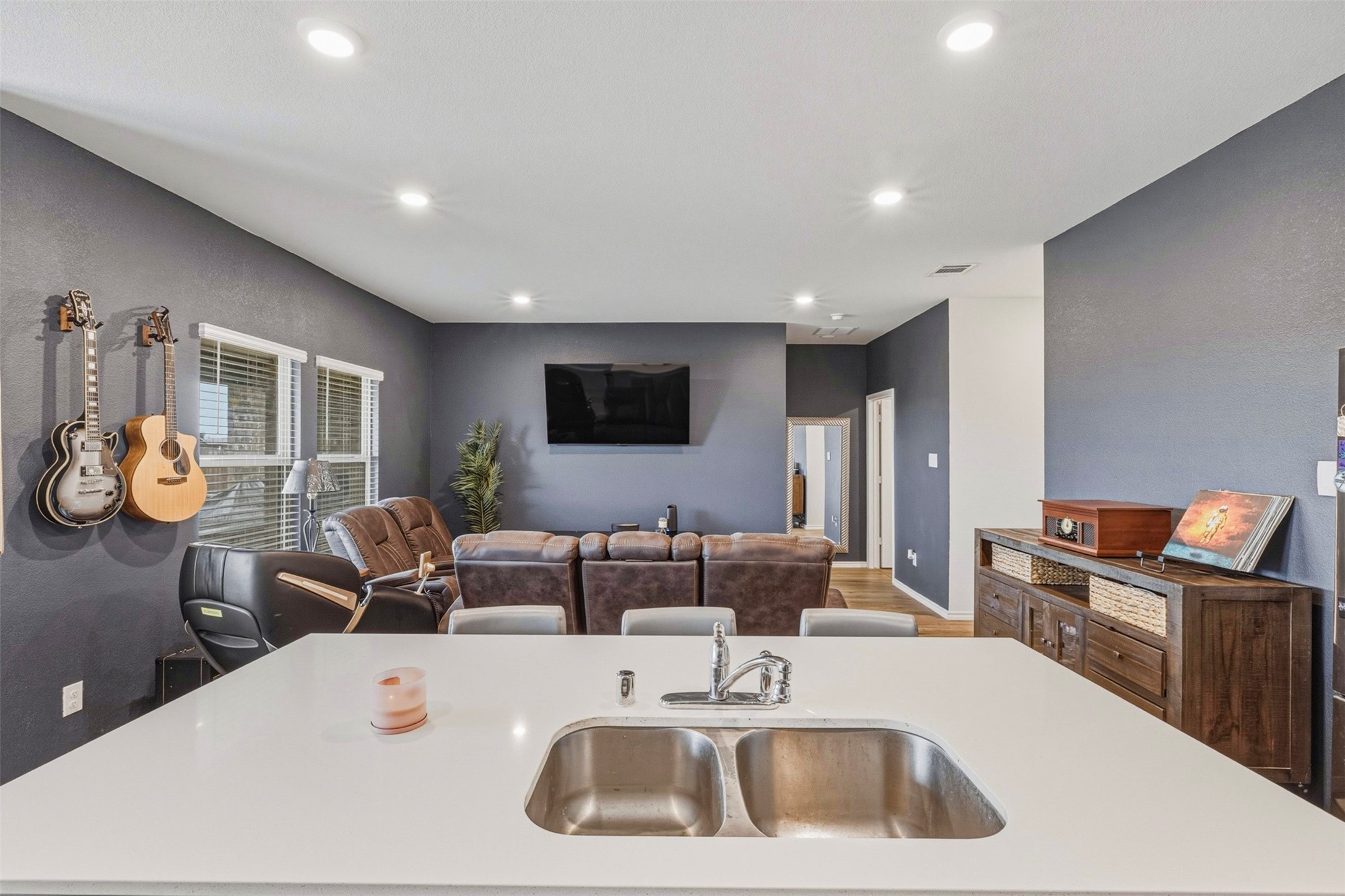 1210 Grand View Drive Ennis TX 75119