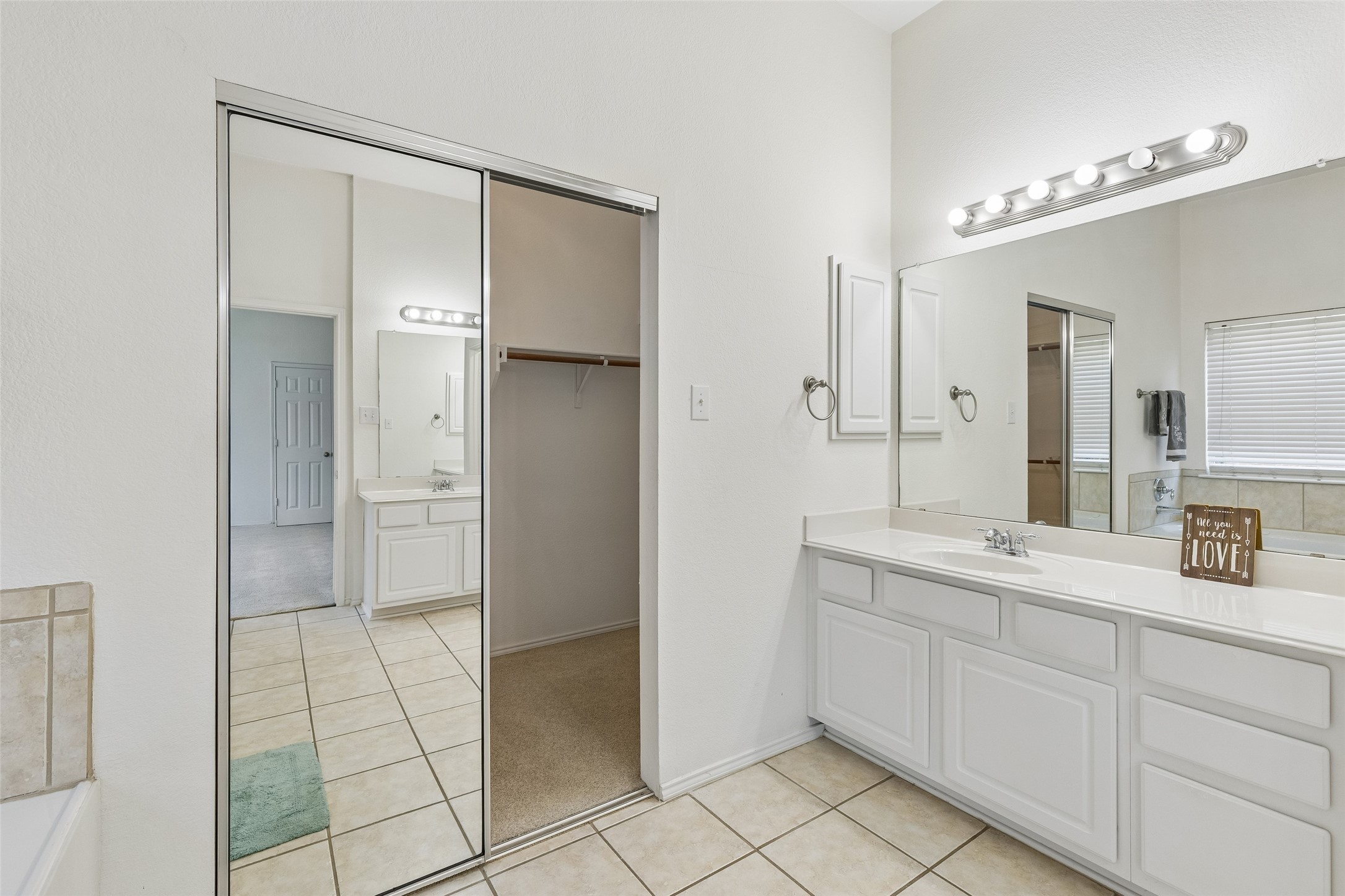 11821 Stephenville Drive Frisco TX 75035