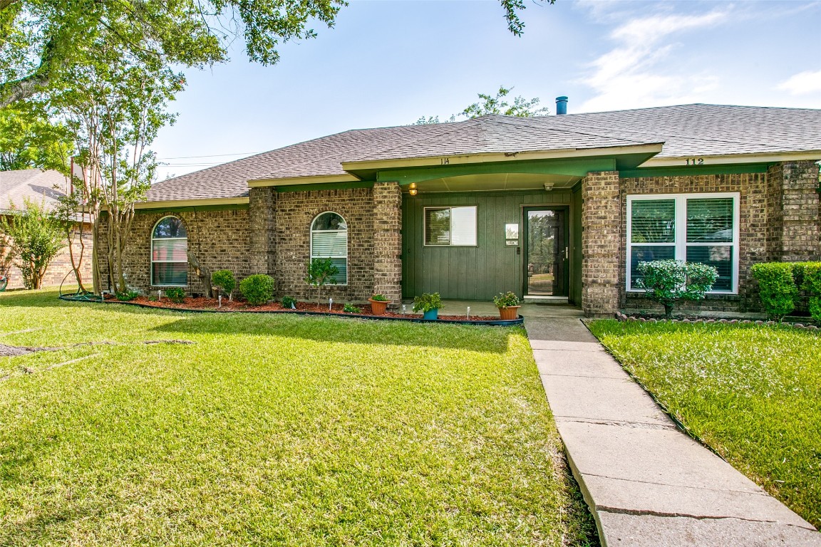 114 E Amberway Lane Garland TX 75040