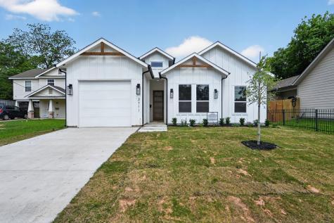 3711 Metropolitan Avenue Dallas TX 75210