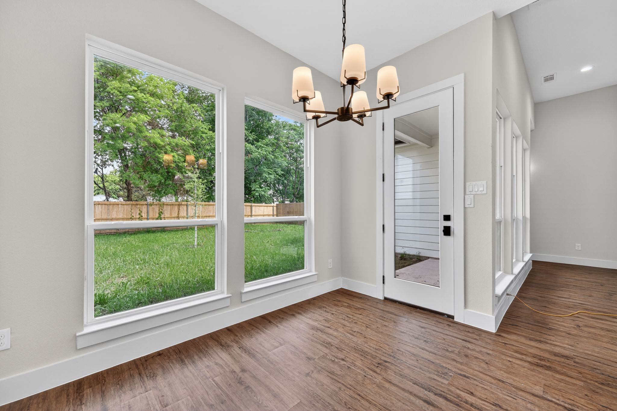 3711 Metropolitan Avenue Dallas TX 75210