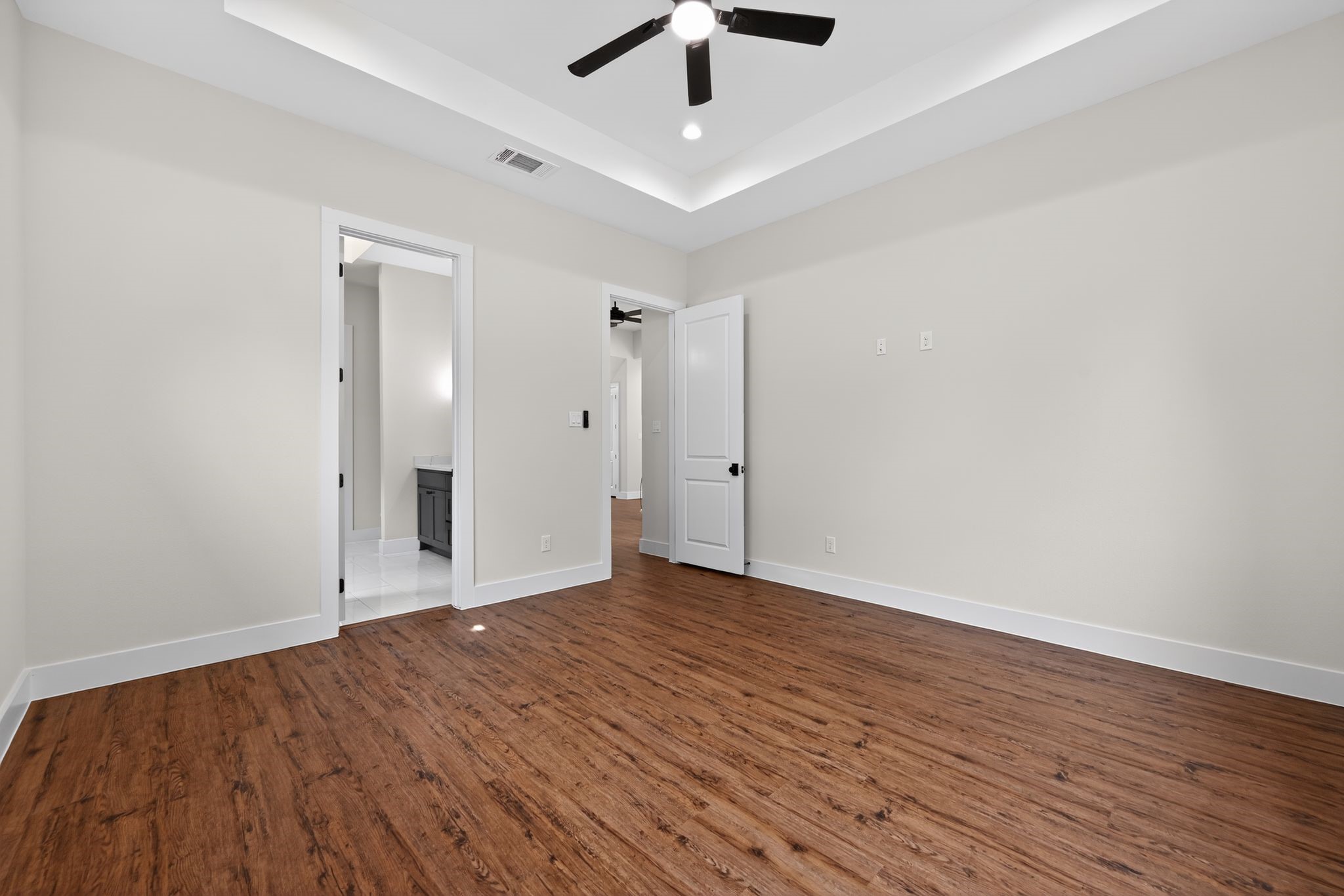 3711 Metropolitan Avenue Dallas TX 75210