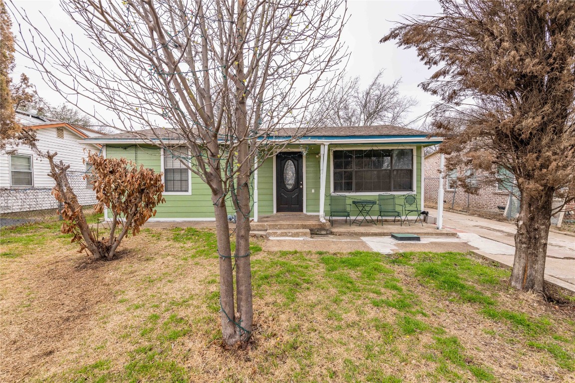 4359 Highland Street Lancaster TX 75134