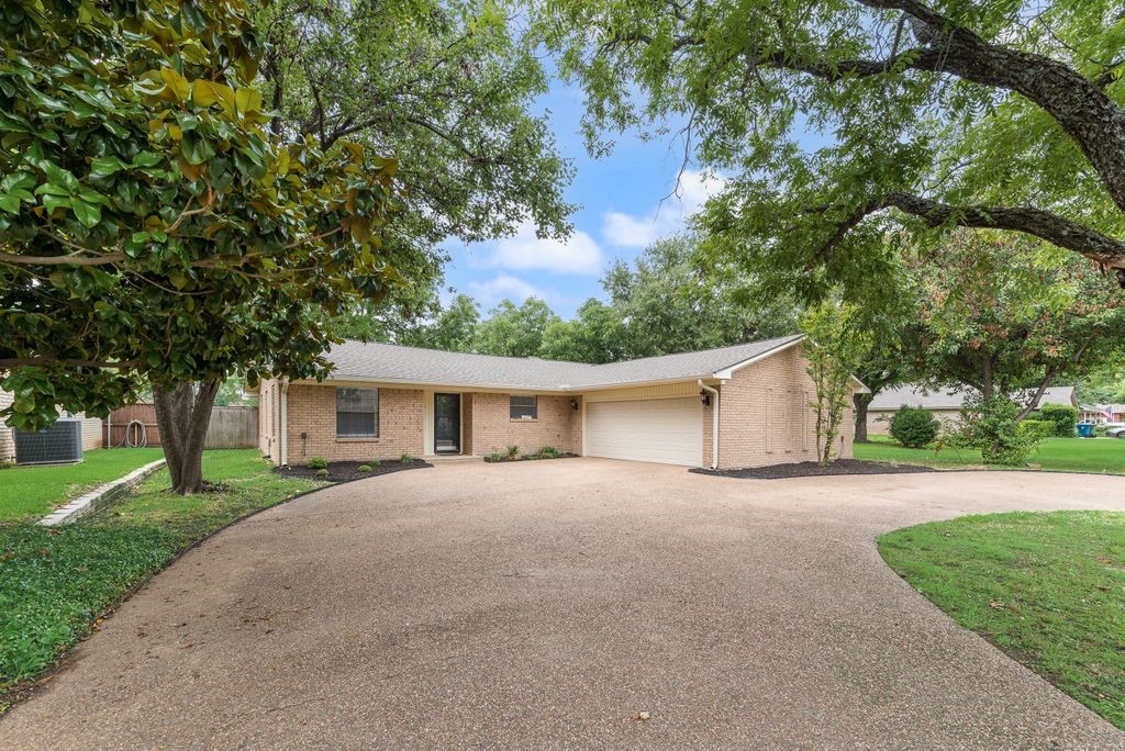 2697 Poplar Drive Flower Mound TX 75028